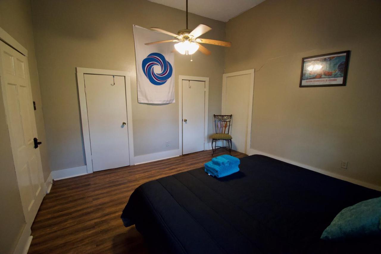 Cajun Hostel Downtown Lafayette Extérieur photo