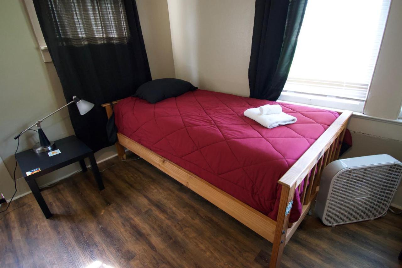 Cajun Hostel Downtown Lafayette Extérieur photo